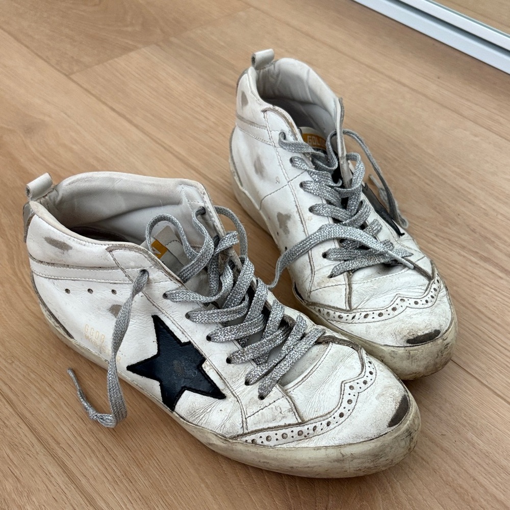 Golden Goose Mid Star Sneakers with Black Star